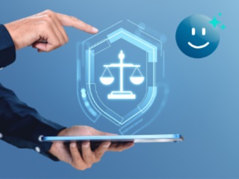 mani con tablet e simbolo bilancia